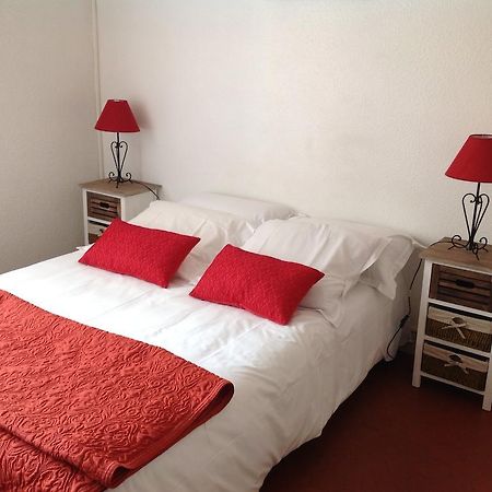 Hôtel Lou Paradou à Cagnes-sur-Mer Extérieur photo