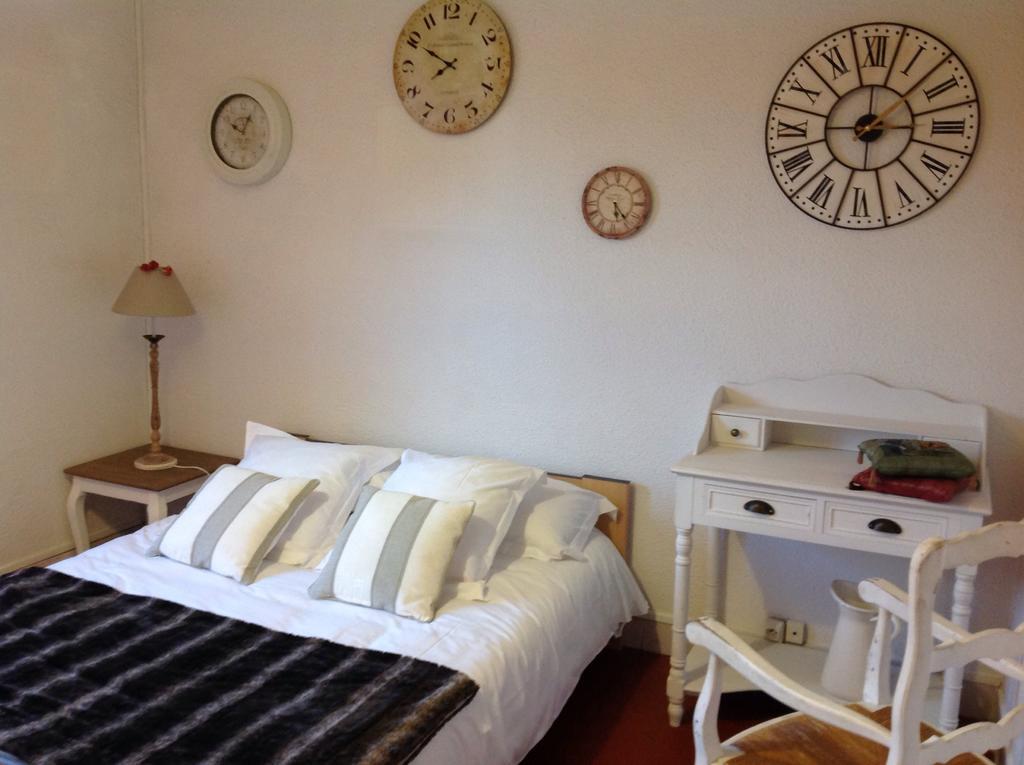 Hôtel Lou Paradou à Cagnes-sur-Mer Extérieur photo