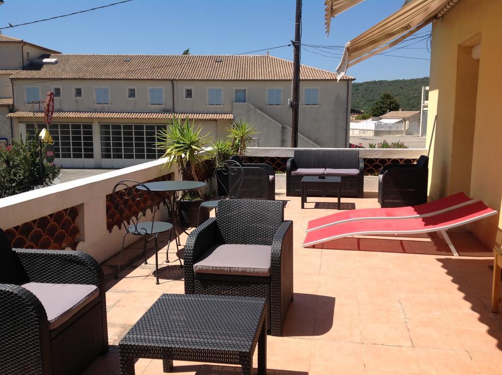 Hôtel Lou Paradou à Cagnes-sur-Mer Extérieur photo